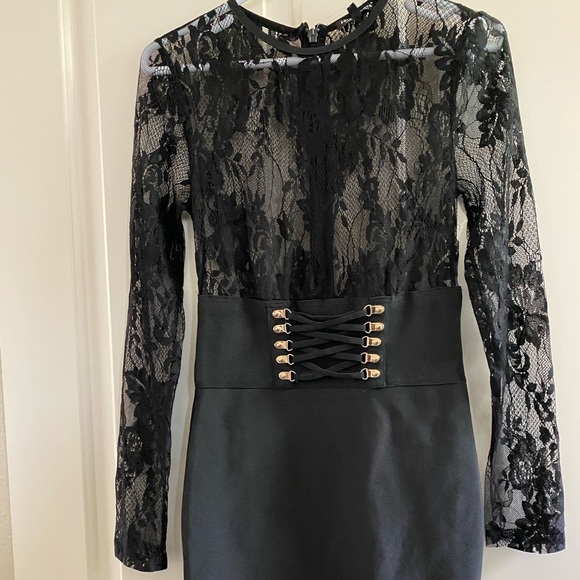 Fashions Nova Dress: Never worn! Super Cute - Picture 6 of 6